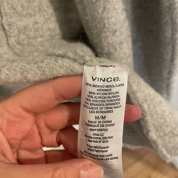 Vince clean edge cardigan coat size medium merino wool - Picture 10 of 13